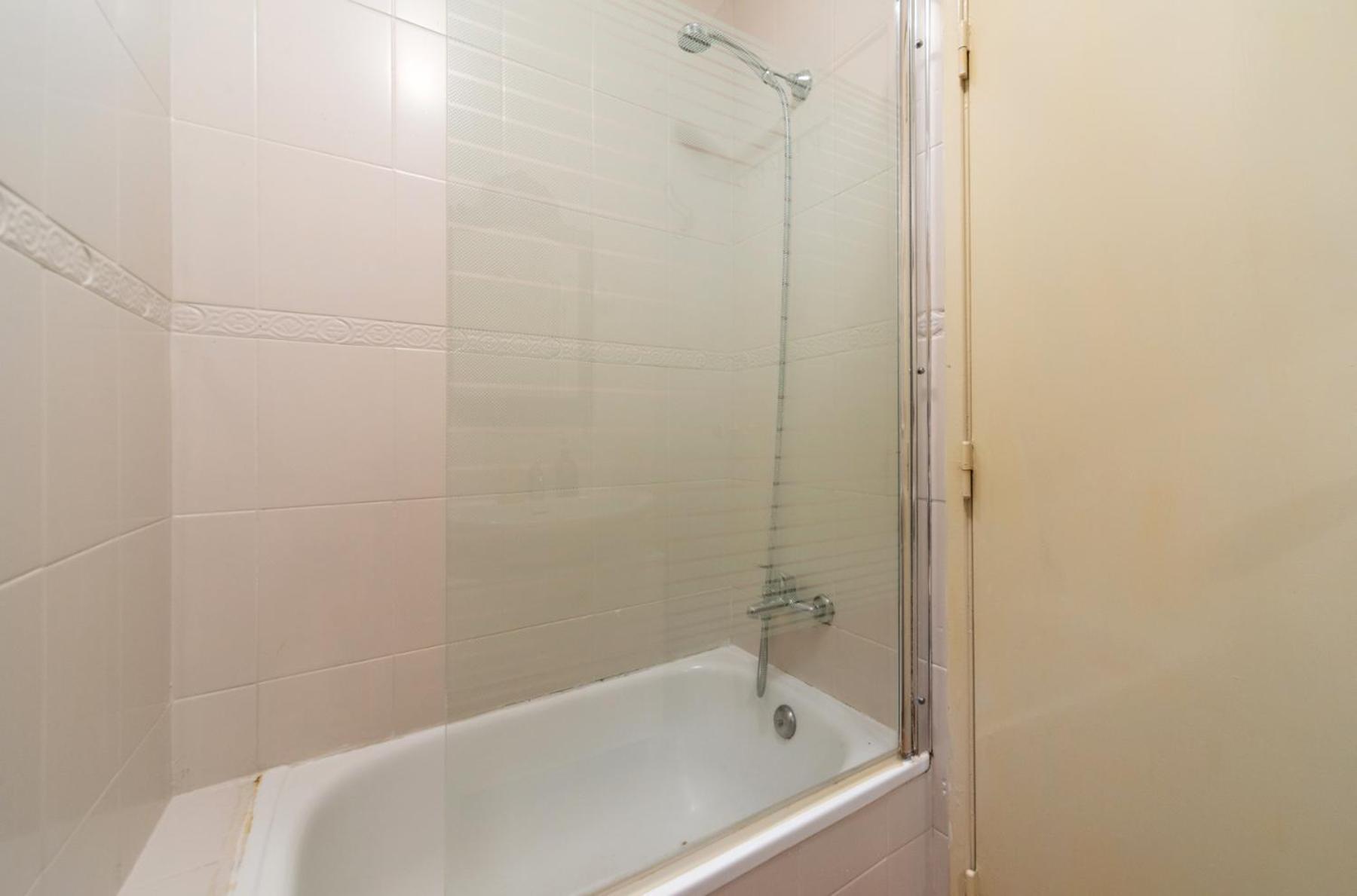 Apartment In Bairro Alto 3 - Lisbon Charm Экстерьер фото